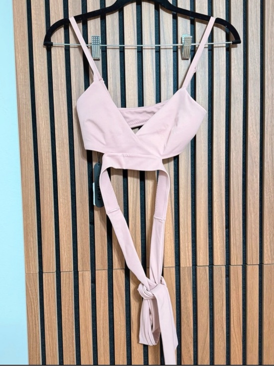 SKIMS Other - Nike Skims Matte Pink Himalayan Wrap Bra